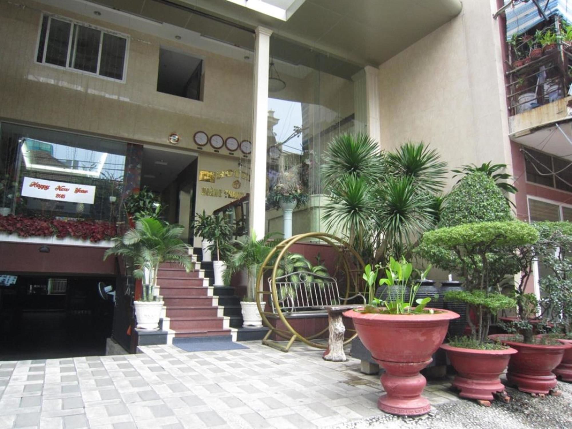 Hoang Thanh Thuy Airport Hotel 2 - Gan Am Thuc Dem Cho Hoang Hoa Tham Ho Şi Min Exterior foto